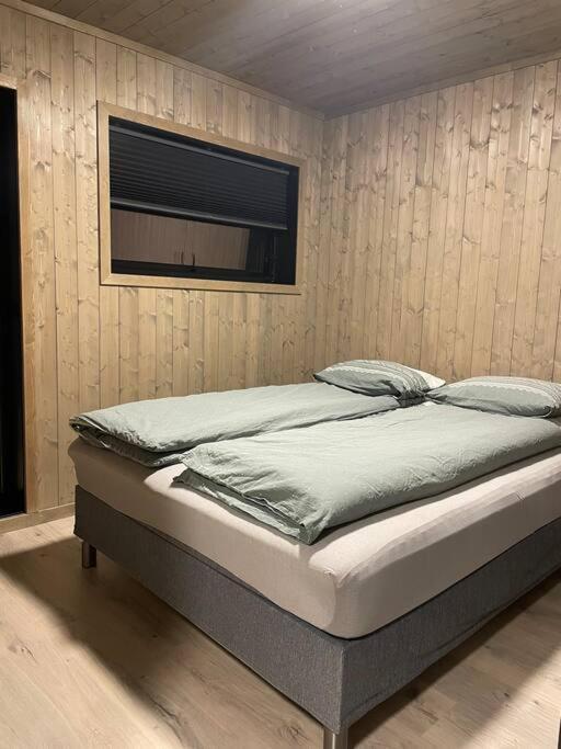 Skaidi Logde- Near Salomon River And Golf Course Apartment Хамерфест Екстериор снимка