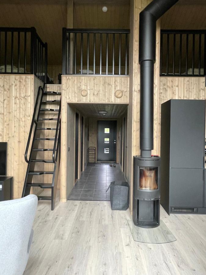 Skaidi Logde- Near Salomon River And Golf Course Apartment Хамерфест Екстериор снимка